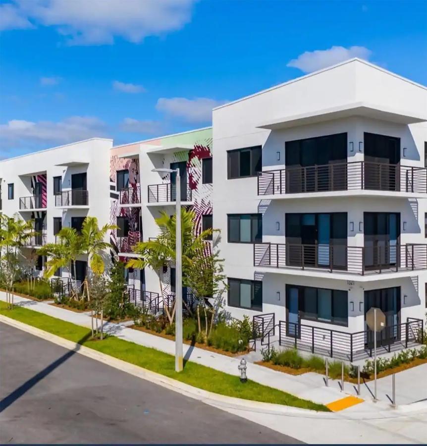 Lux Place And Cozy 3Beds 2Rooms Enjoy Life In Wpb Gym, Ev Station Nearby The Downtown And Beaches West Palm Beach Buitenkant foto